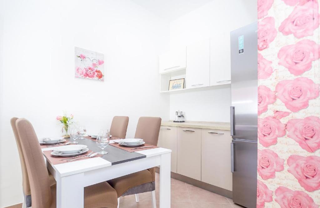 PUY Apartman Ivano מראה חיצוני תמונה