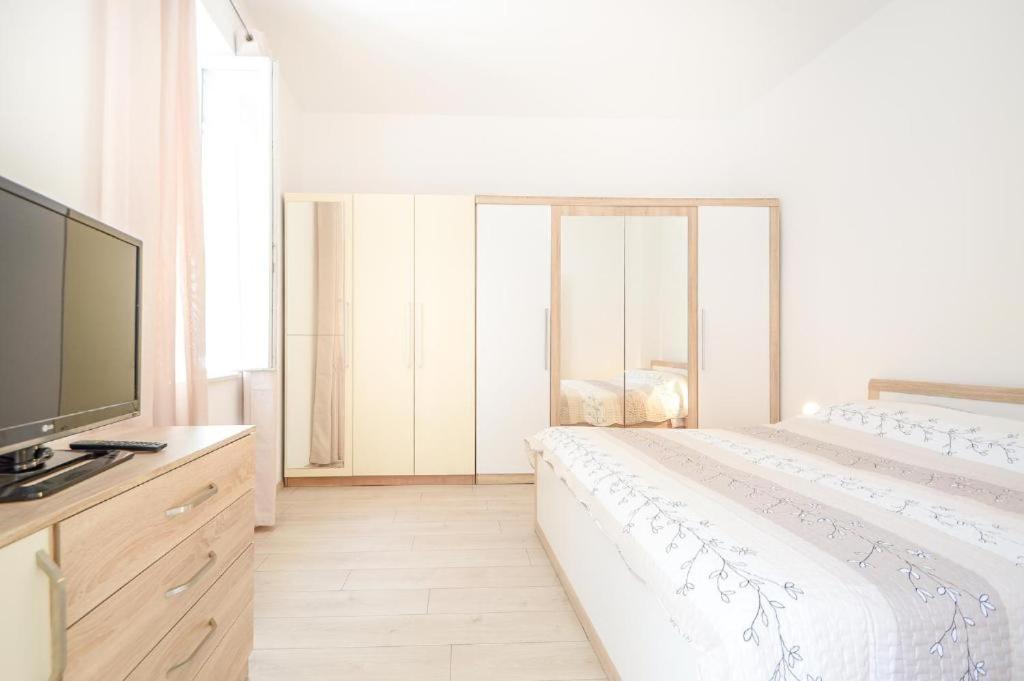 PUY Apartman Ivano מראה חיצוני תמונה